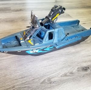 Toy boat